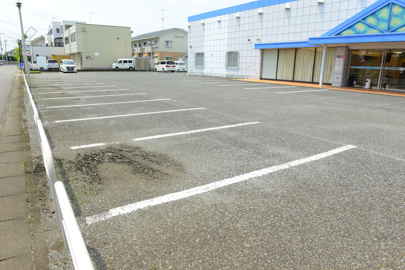 かねか苑天空ホール 駐車場