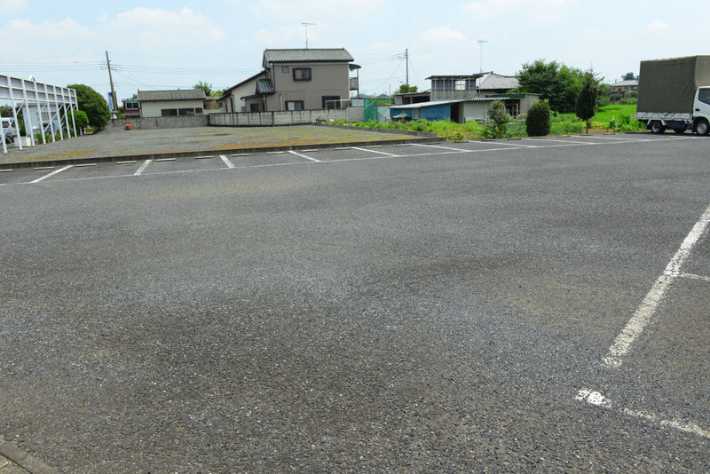 羽生典礼会館 駐車場