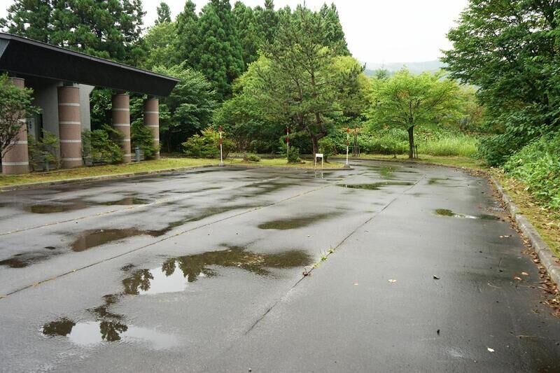 函館市 椴法華斎場 駐車場