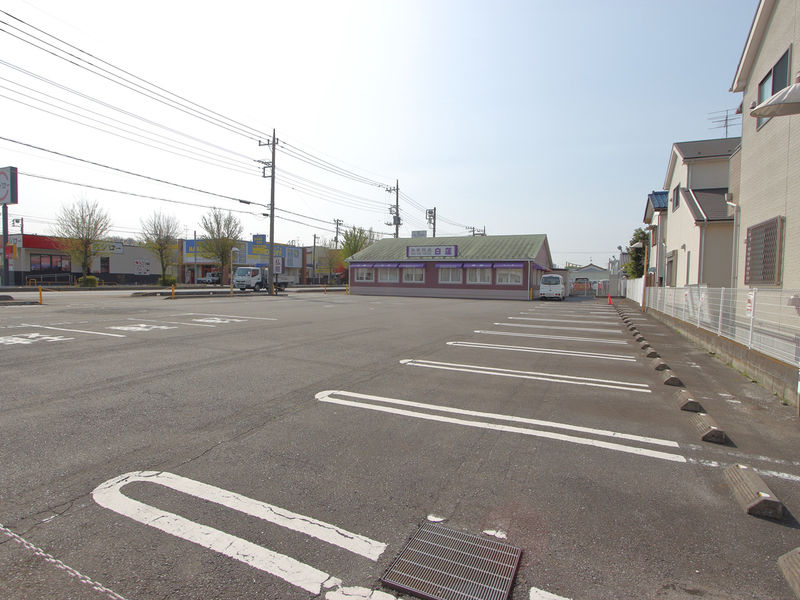 白岡・蓮田ホール 駐車場 (1)