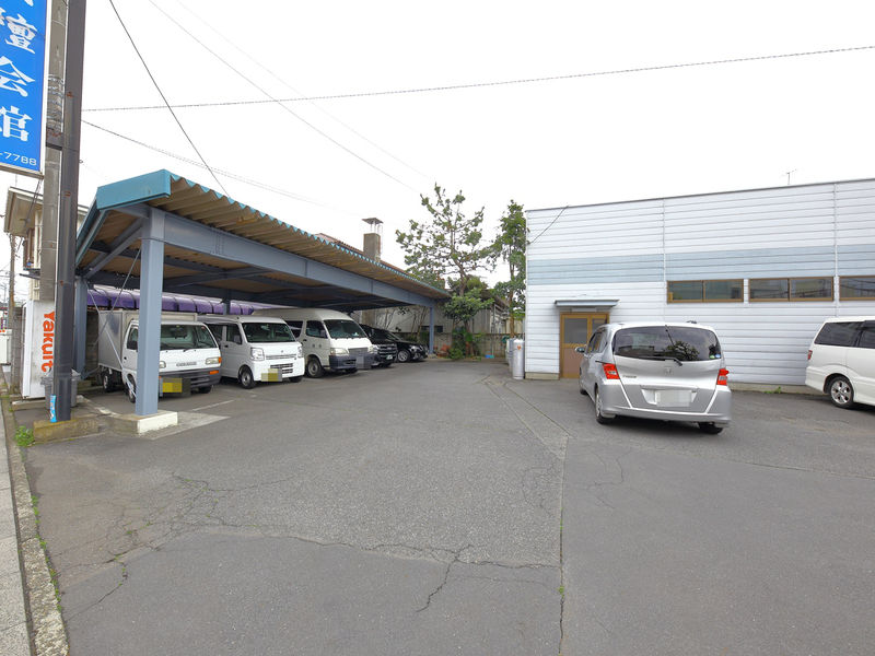 栴檀会館 駐車場2