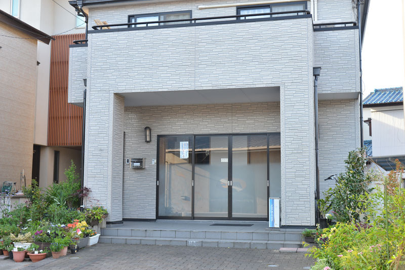 アイワホール戸田 入口1