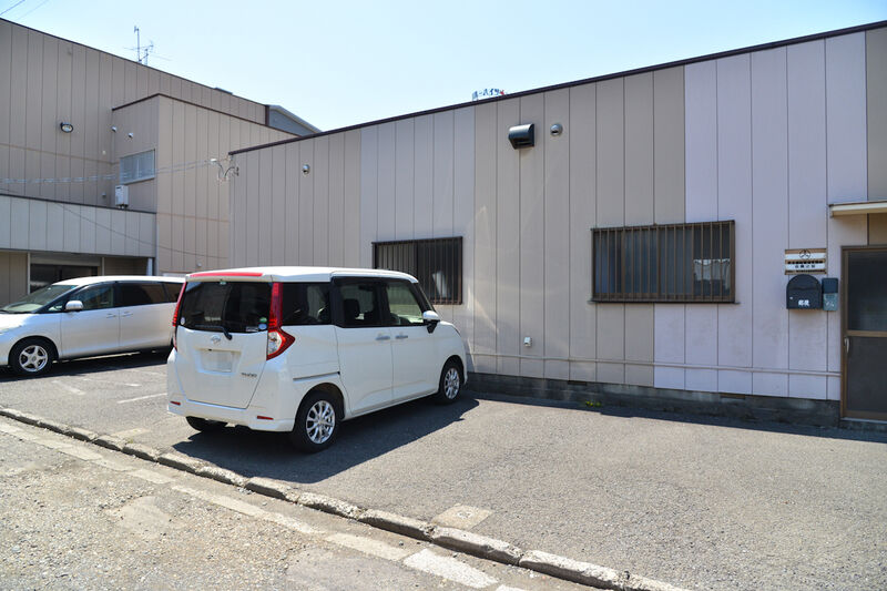すがい祭典 家族葬専用メモリールーム 駐車場1