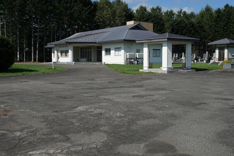 鹿追町葬斎場 駐車場