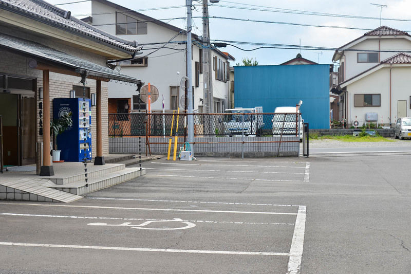 開栄寺 開栄会館 駐車場1