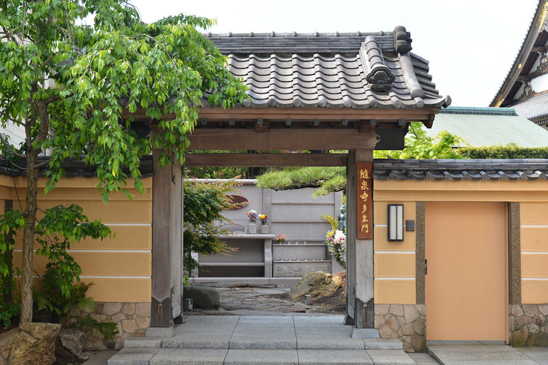 随泉寺会館 入口1