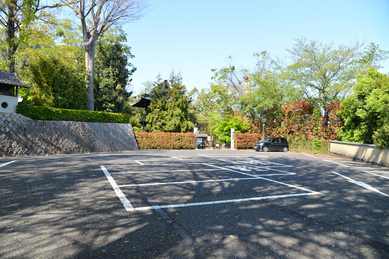 東明寺 正覚殿 駐車場1