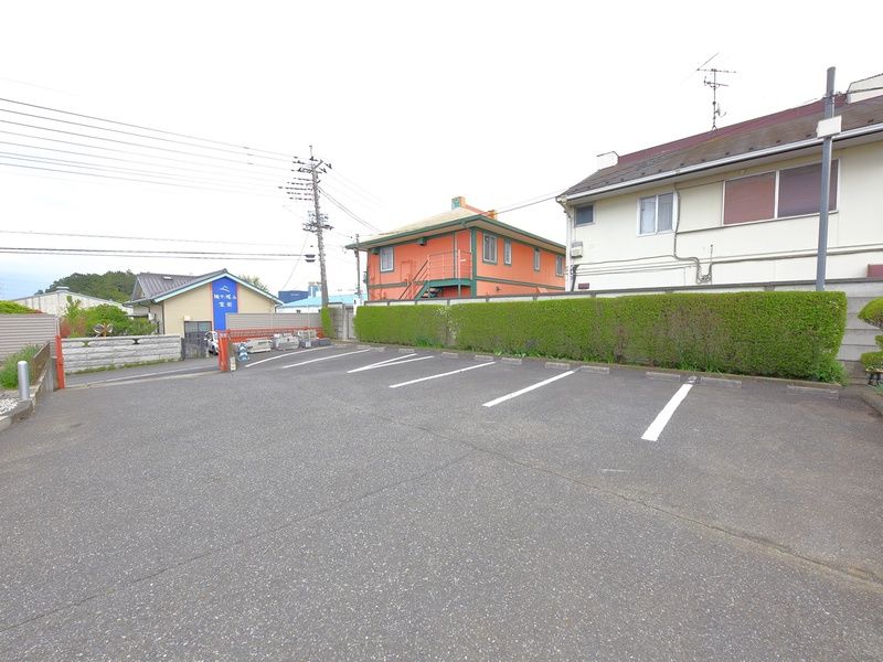 知楽院 駐車場 (2)