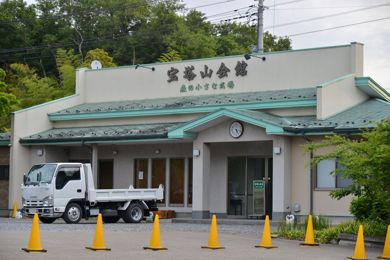 多聞院 宝塔山会館 外観2
