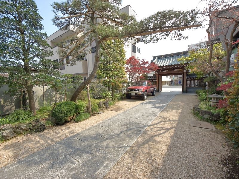 東陽寺 駐車場2