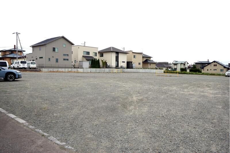 亀葬会館 駐車場