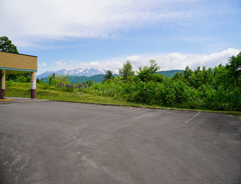 上川町立火葬場 駐車場1