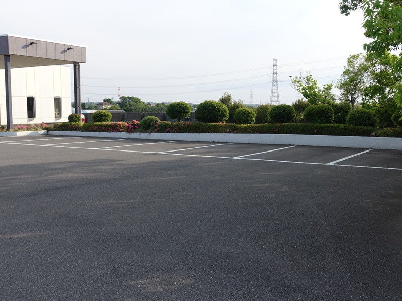北総斎場 駐車場