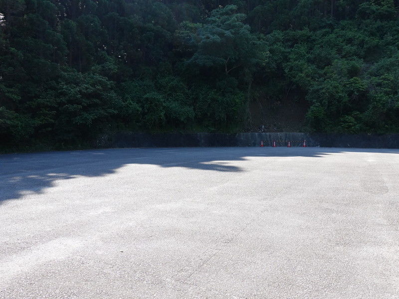 長狭地区火葬場 駐車場