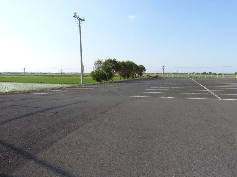 北総綜合会館 駐車場