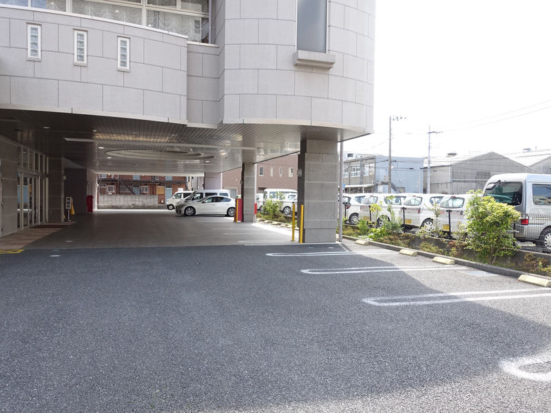本八幡儀式殿 駐車場2