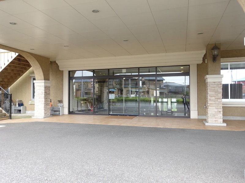 プレア稲毛ホール 入口