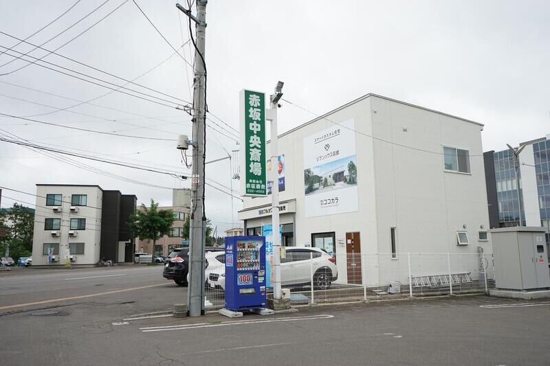 赤坂中央斎場 駐車場