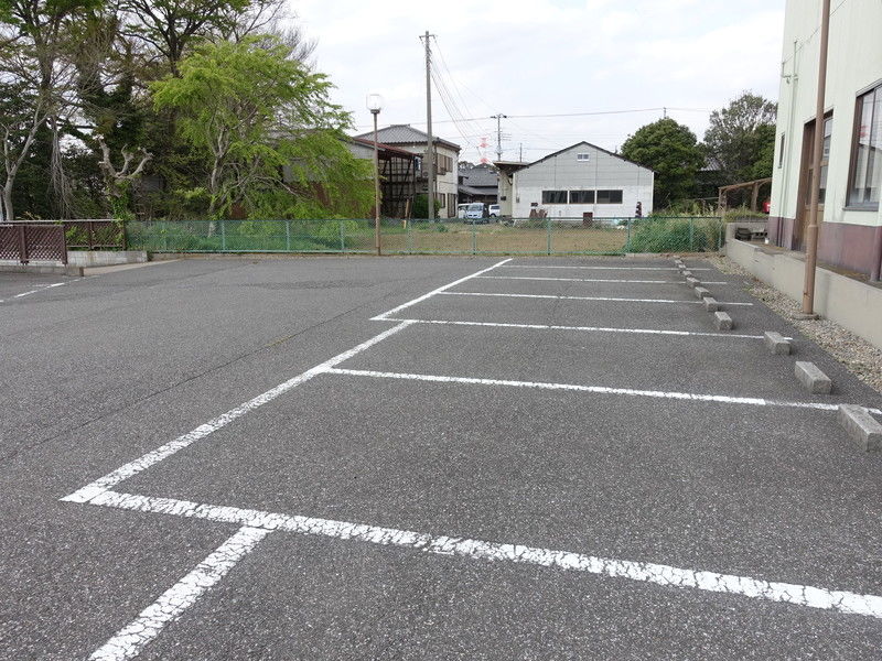 金杉ホール 駐車場1