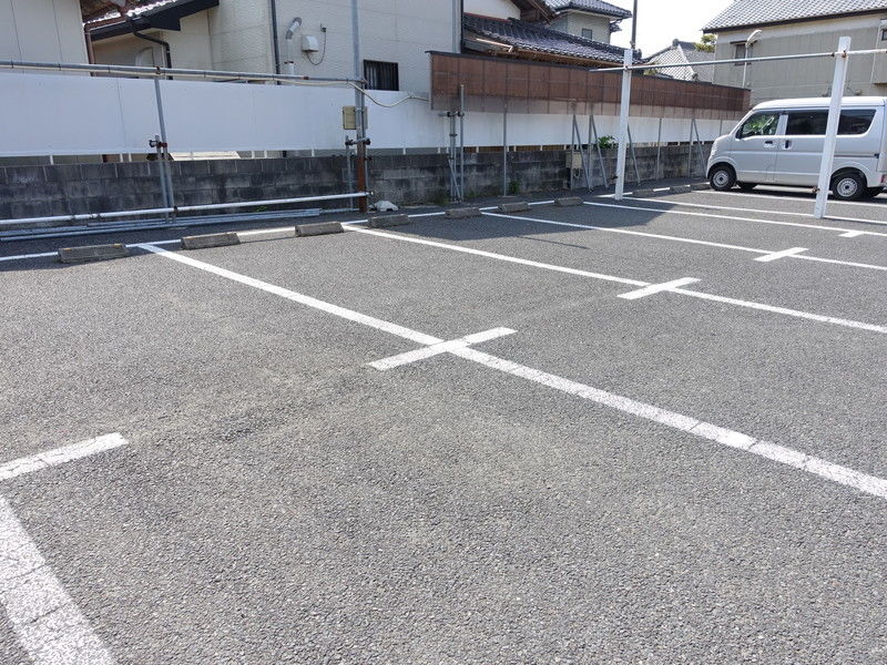 白里海岸ホール 駐車場