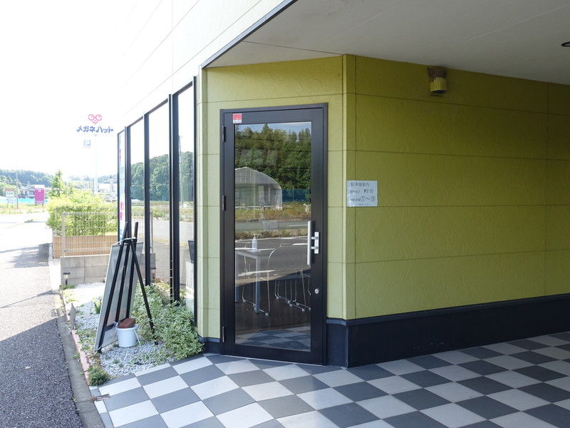 天来 印西家族葬ホール 入口