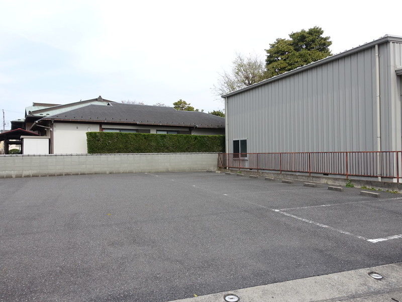 善照寺 慧日会館 駐車場１