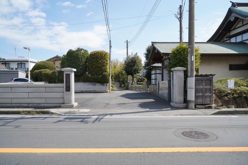 泉養寺 瑠璃殿 入口1