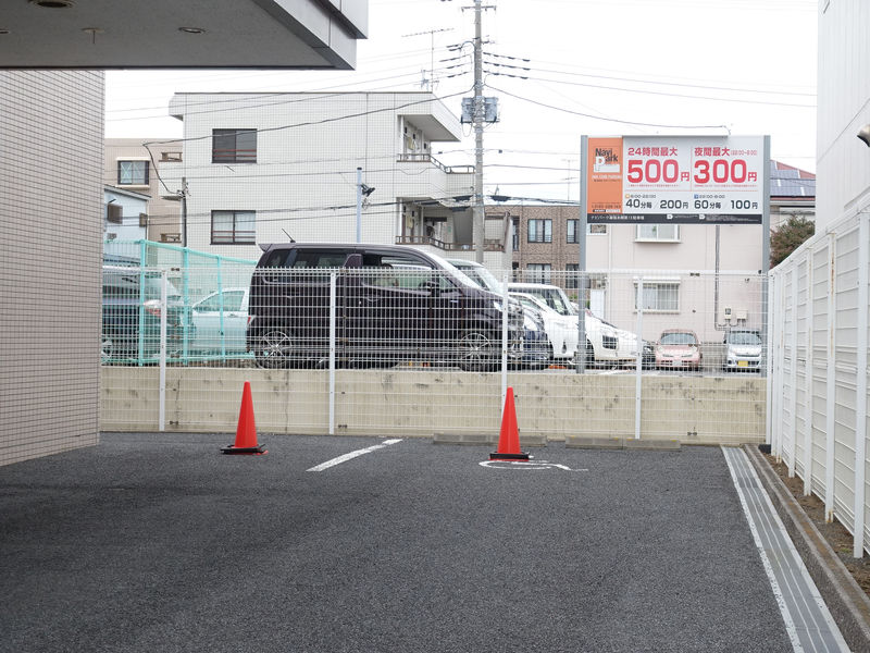 ライフケア 幕張会堂 駐車場