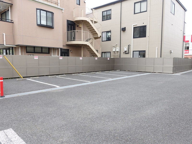 ライフケア 佐倉会堂 駐車場