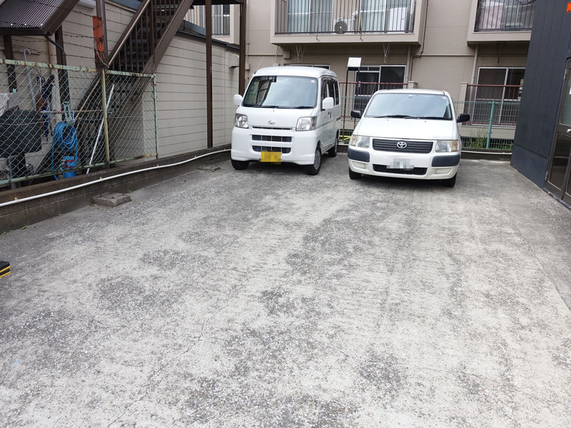ミスズ家族葬ホール 駐車場１