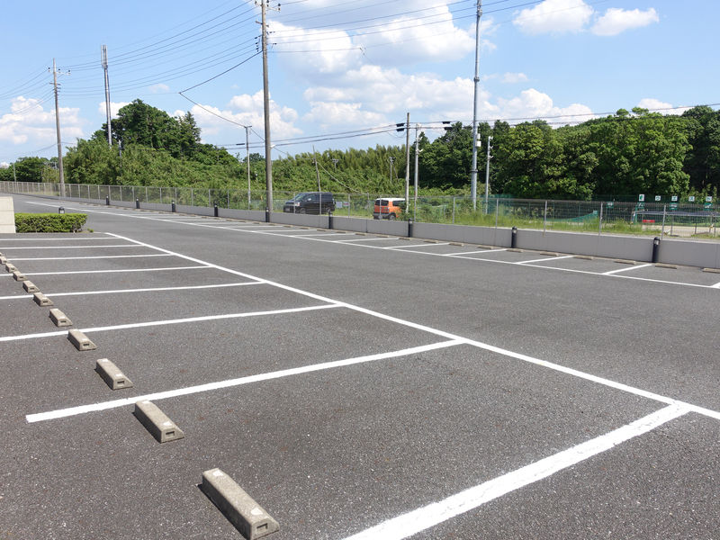 ライフケア 西白井 駐車場