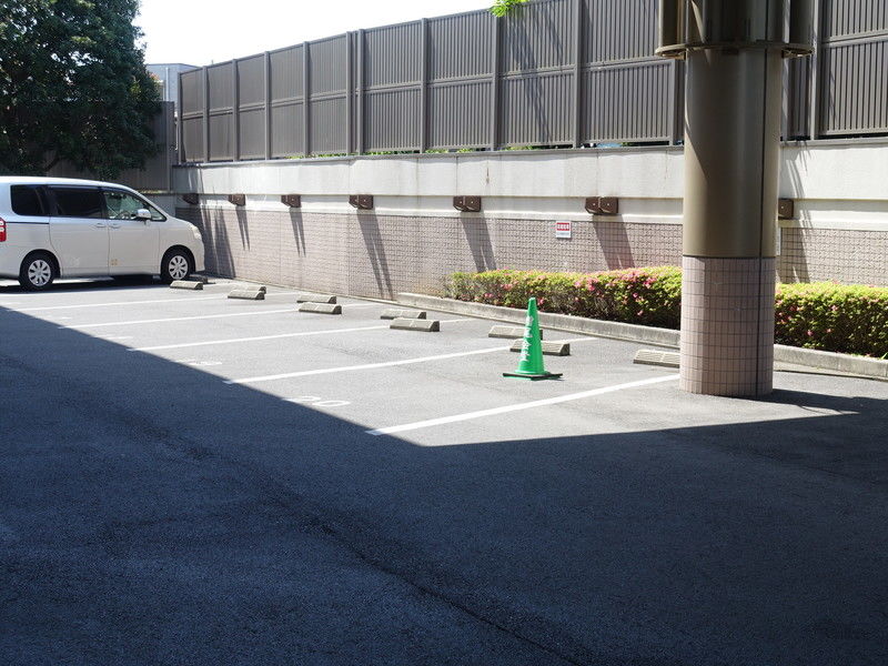 ライフケア増尾会堂 駐車場