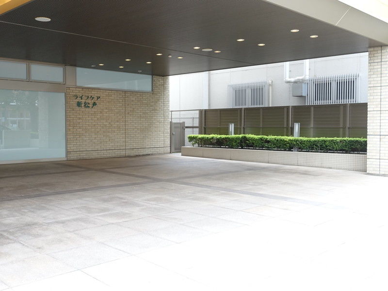 総合葬祭式場ライフケア 新松戸 駐車場