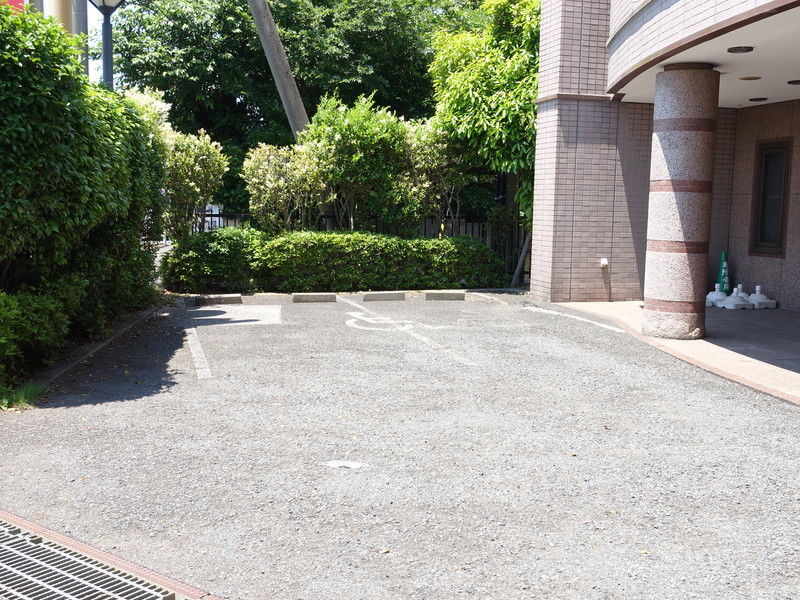ライフケア柏会堂 駐車場