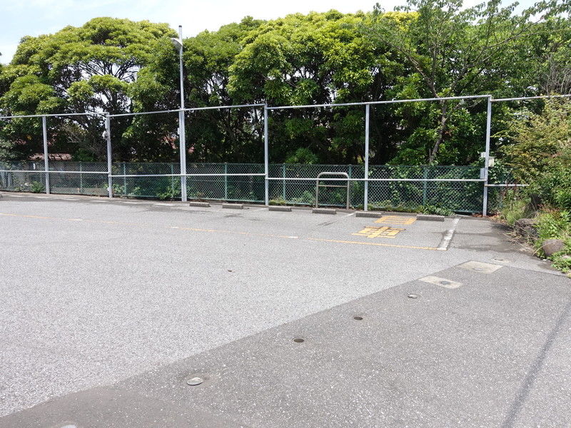 光源社会館 駐車場