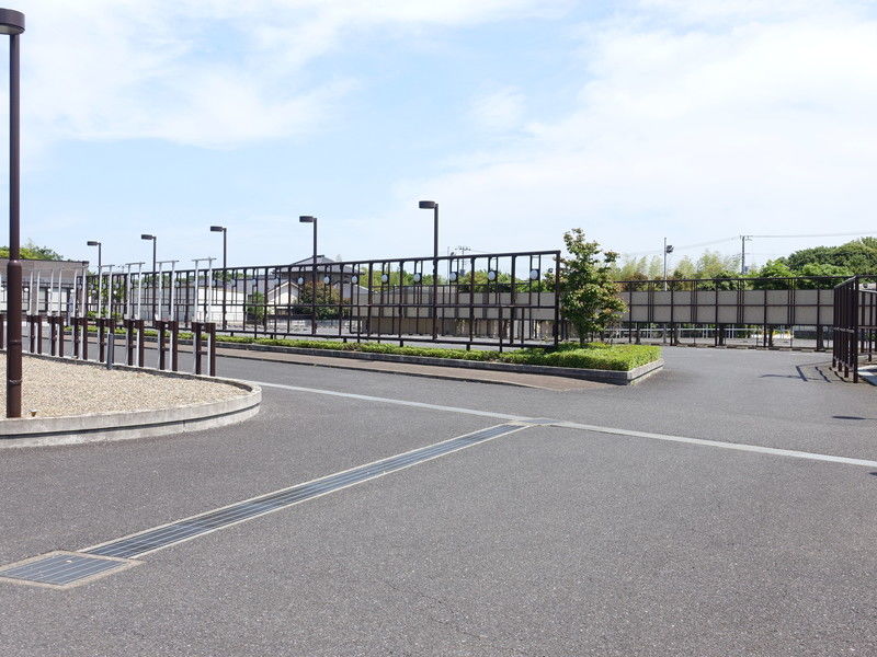 東総会館 駐車場