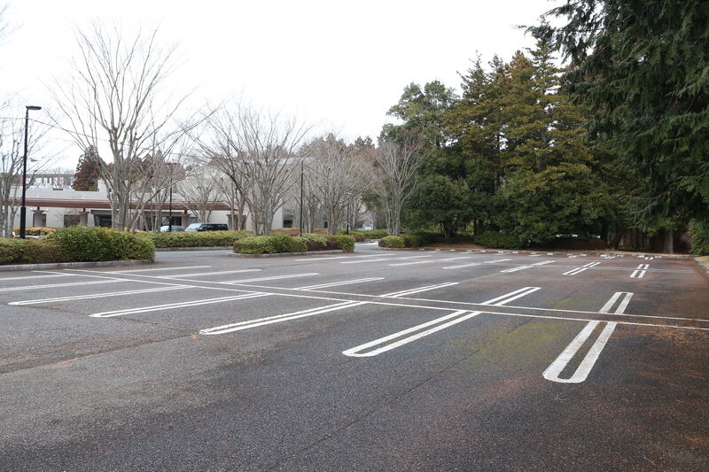 うしくあみ斎場 駐車場
