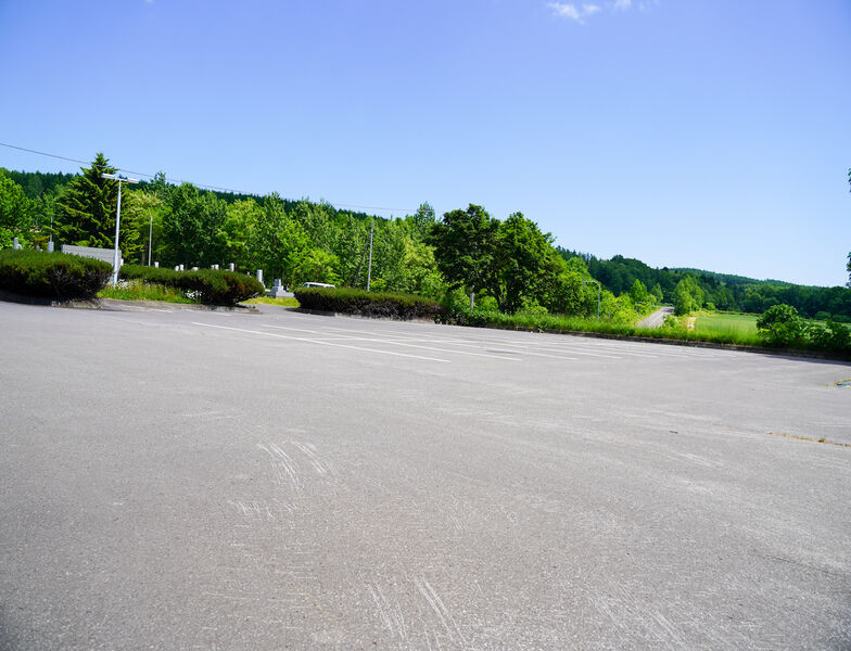 名風聖苑 駐車場3