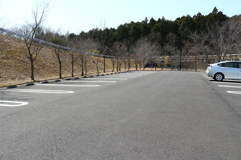 笠間広域斎場 やすらぎの森 駐車場