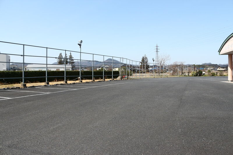 セレモニーホール菅谷 駐車場