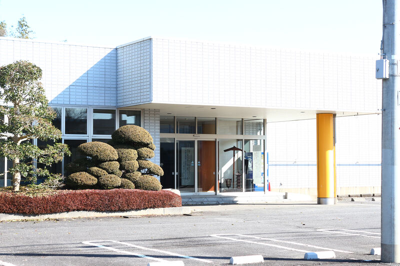 メモリアルホールすがはら 入口