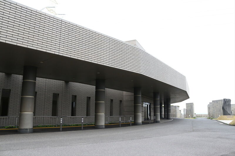 かみす聖苑 外観２