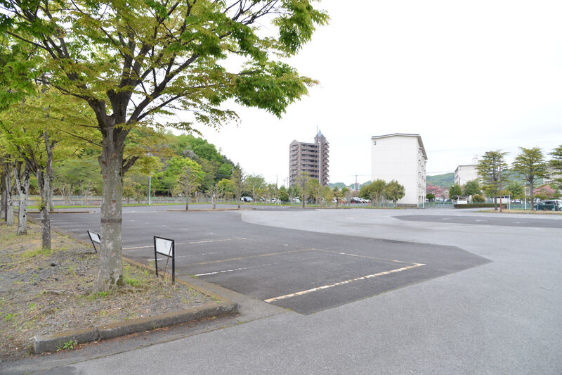 足利市斎場 駐車場