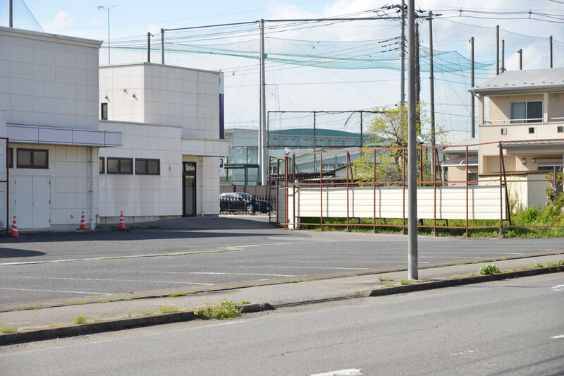 ごくらくやホール 駐車場