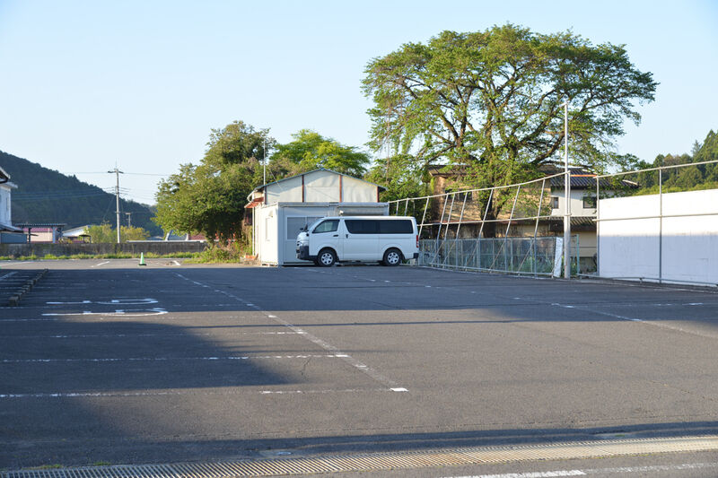 セレモニーホールくろばね会館 駐車場