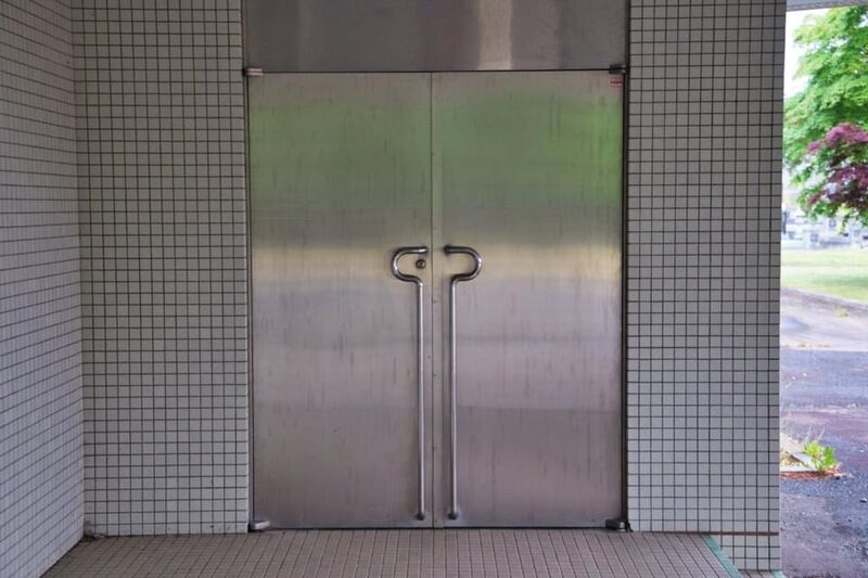 興部町火葬場 入口