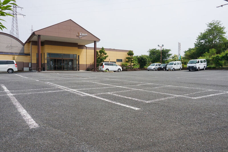 セレモニードーム北群 駐車場