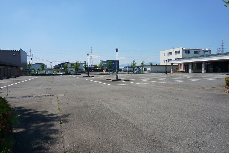 アウラ倉賀野会館 駐車場