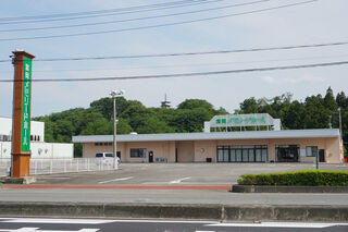 富岡メモリードホール