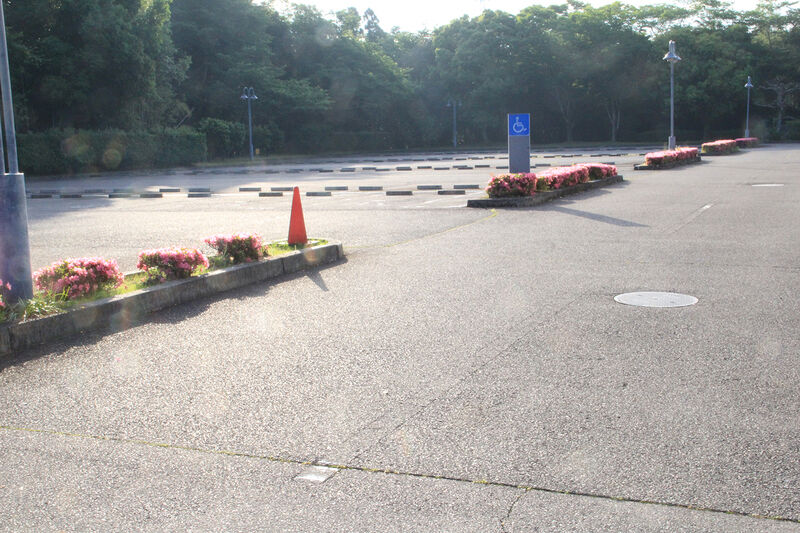 古瀬間聖苑 駐車場